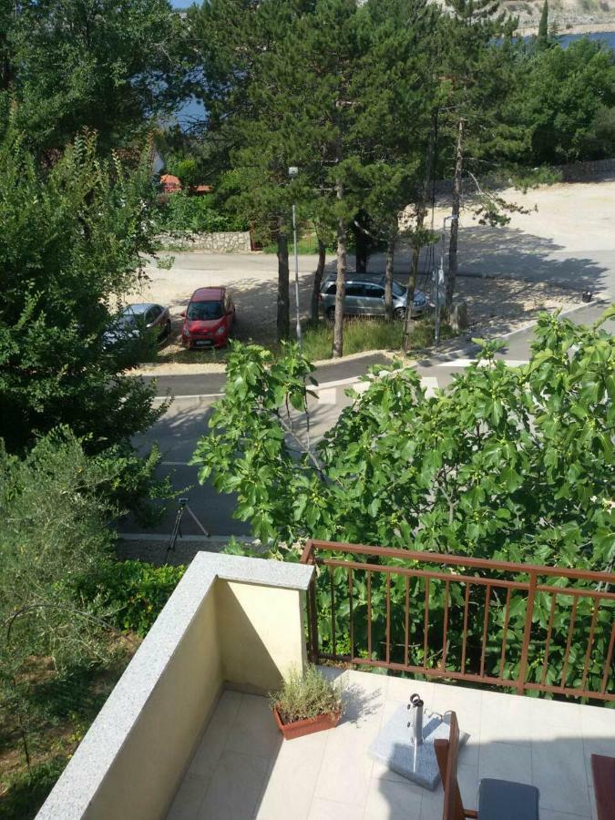 New, Sunny Apartment Surrounded By Nature Омишаль Екстер'єр фото
